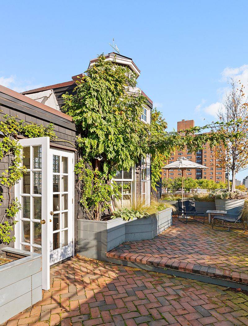Terrace Penthouse Apartment