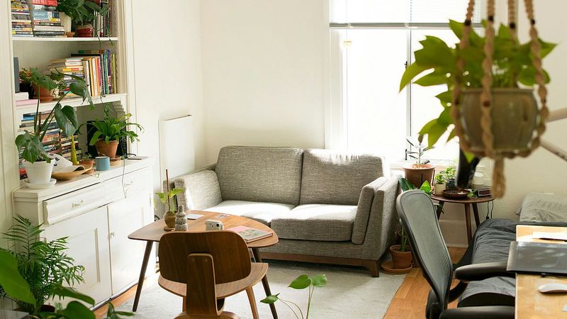 16 Hot Home Trends Predicted To Fade And 5 That May Age Poorly Even Sooner - Decor Hint Fast Furniture