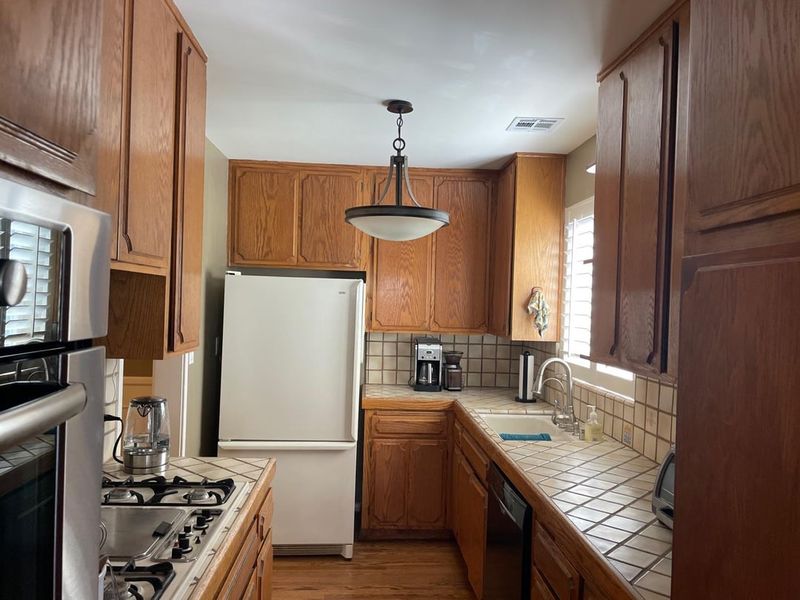 Bargain-Bin Cabinetry