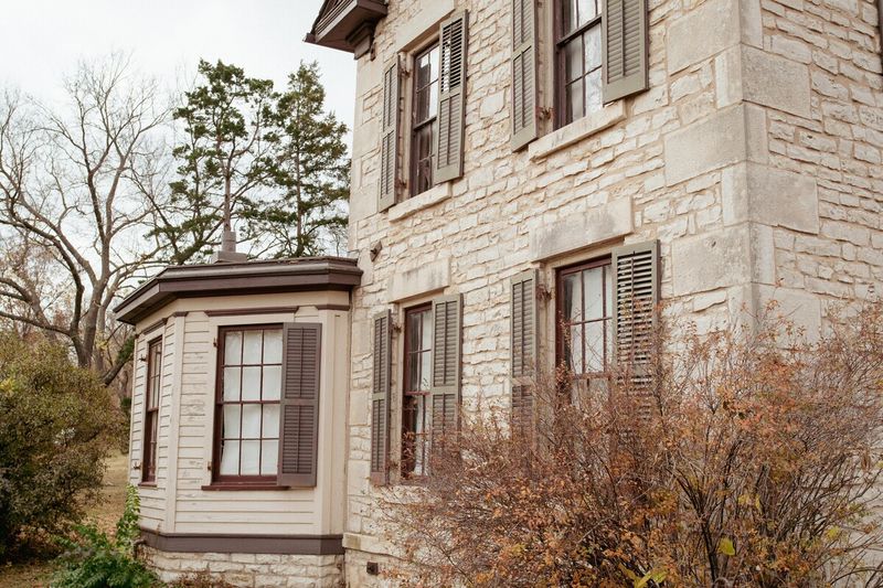 50 Photos Of Famous Historic Houses In Each US State - Decor Hint Goodnow House, Kansas
