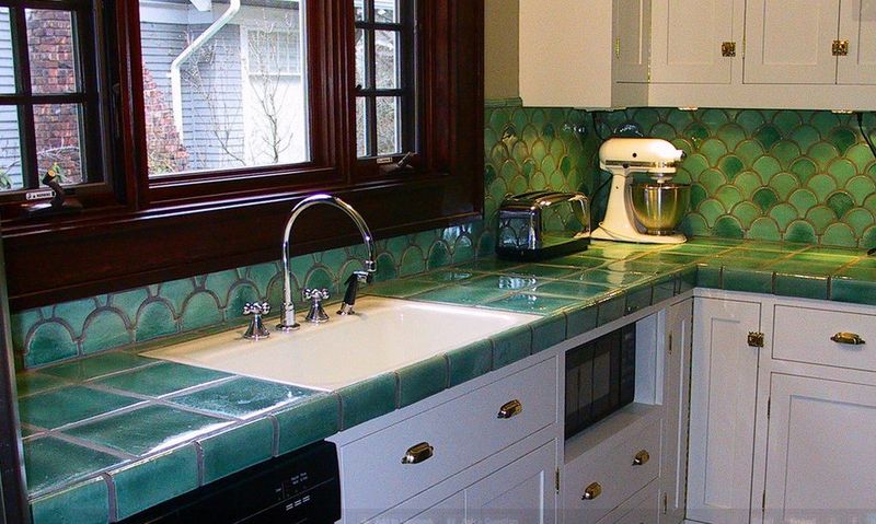 10 Outdated Kitchen Design Trends You're About To See Everywhere Again (And 8 Trends That Are Fading) - Decor Hint Tile Countertops