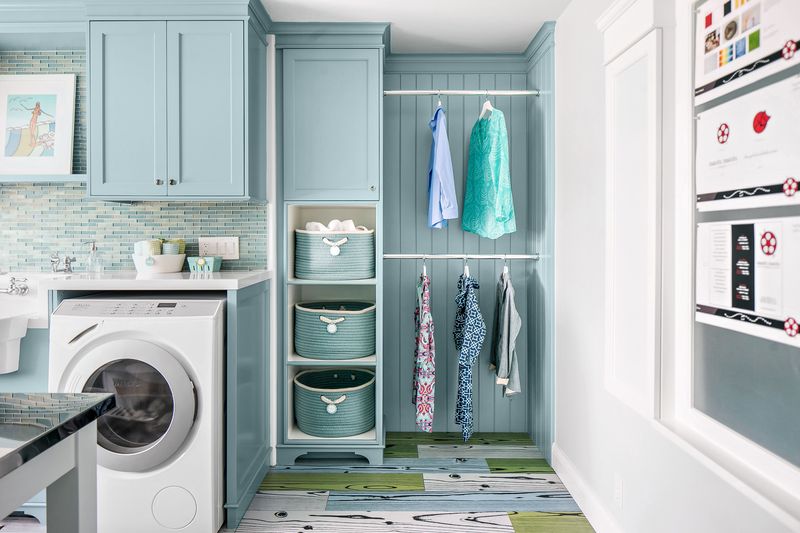 7 Things Tidy Homeowners Do Once A Week - Decor Hint Laundry Reset Day