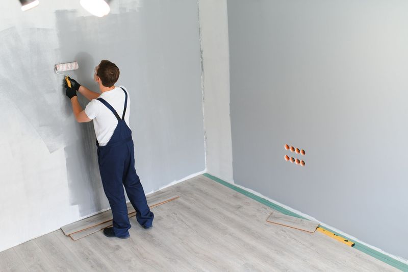 Nevada's Weekend DIY Boom: 12 Home Projects Everyone's Tackling Right Now - Decor Hint Interior Paint Refreshes