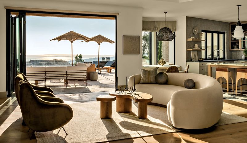 Indoor-Outdoor Flow Elements