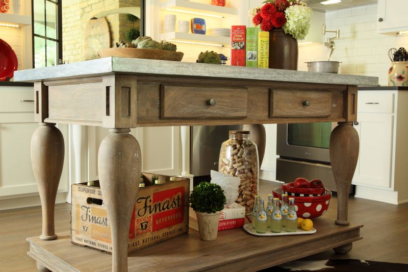 6 Kitchen Cabinet Details That Will Make Your Home Look More Expensive - Decor Hint Furniture-Style Base Details