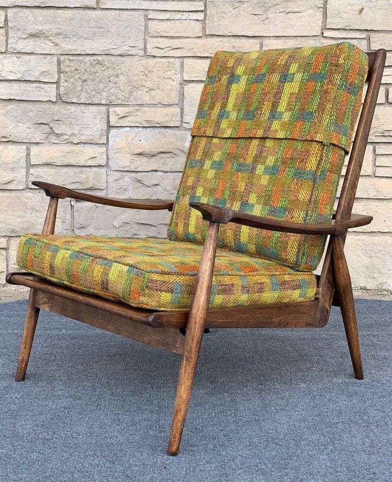 10 Must Toss Items In A Wisconsin Home And 10 Pieces To Treasure - Decor Hint Mid-century Modern Chairs (Treasure)