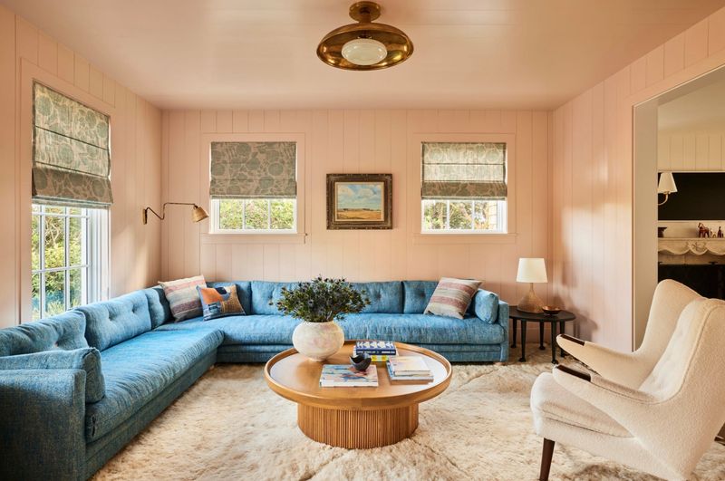 Make Your Small Living Room Shine 12 Styling Ideas For More Space And Style - Decor Hint Keep Color Palette Cohesive