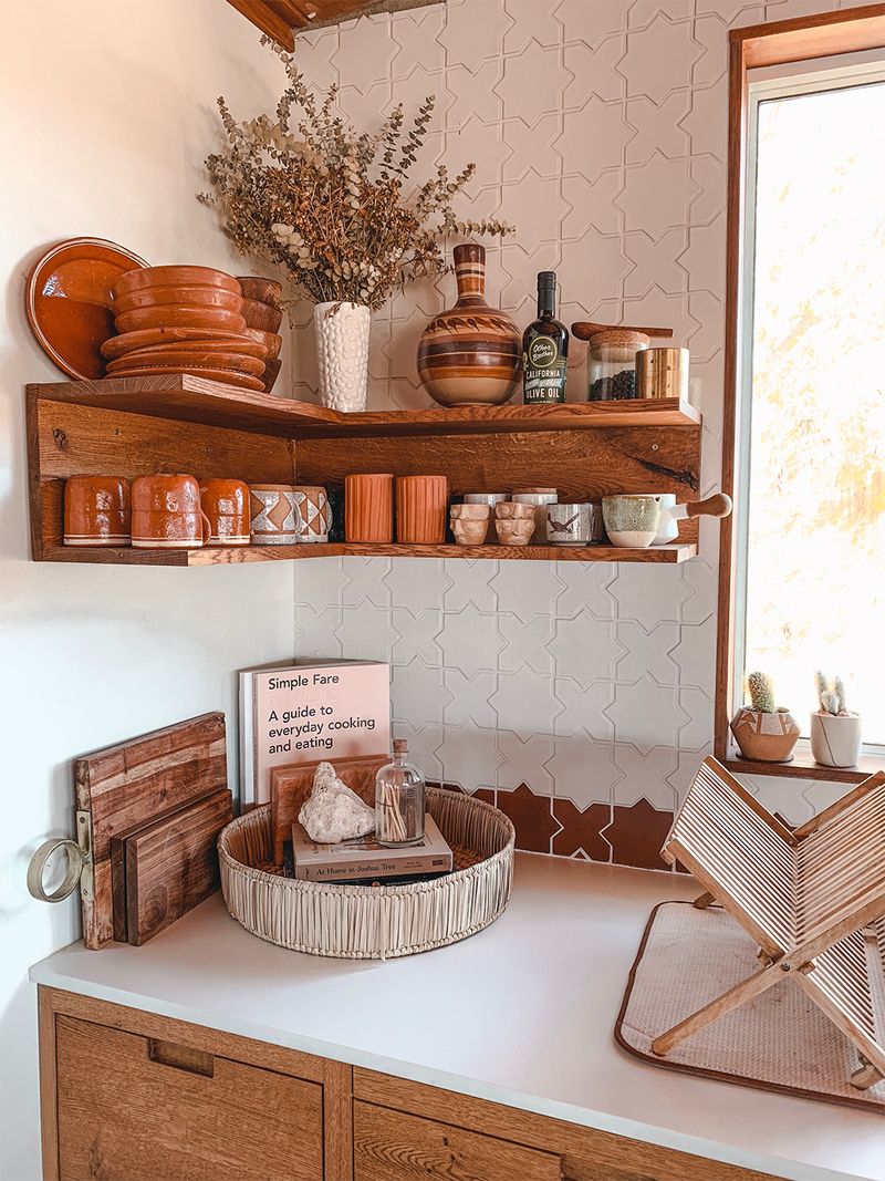These 12 Kitchen Trends Are Quietly Taking Over California And Everyone's Loving Them - Decor Hint Open Shelving with Curated Decor