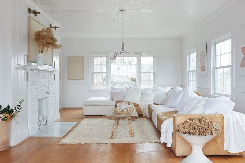 Say Goodbye To These 11 Farmhouse Fads And Please Ditch These 6, Too - Decor Hint All-White Everything