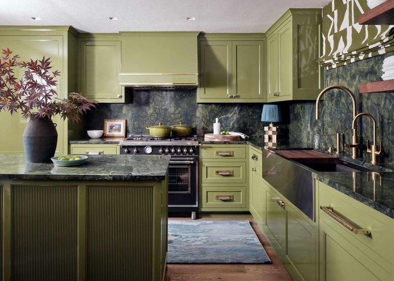 10 Earth-Toned Kitchens That Strike The Perfect Balance Between Modern & Timeless (Plus 10 That Are A Bad Choice) - Decor Hint Olive Green Islands Paired With Neutral Backsplashes