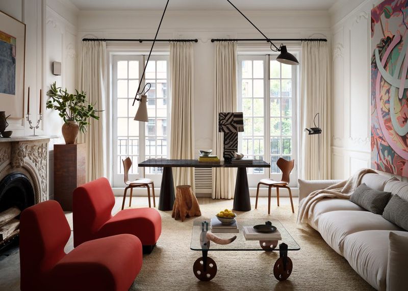 18 Gorgeous Window Treatment Ideas From Joanna Gaines You'll Want To Steal - Decor Hint Elegant Velvet Drapes