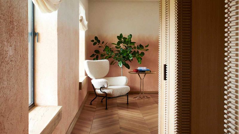 The 13 Paint Tricks Designers Swear By For A More Luxurious Kitchen - Decor Hint Ombre Effect