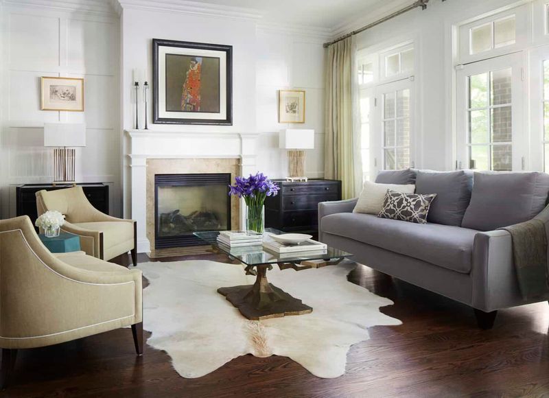 19 Layering Techniques That Make Any Room Feel Professionally Styled - Decor Hint Mix Textures Like Velvet, Linen, and Wool