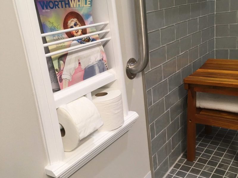 19 Smart Ways To Use That Space Above The Toilet - Decor Hint Wall-Mounted Magazine Holders