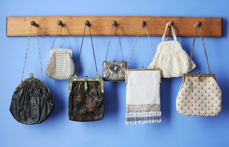 Grandma's Treasures That Are Worth A Fortune In 2025 - Decor Hint Retro Handbags