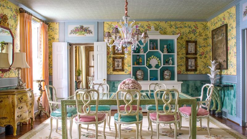 7 Decor Features Galena Buyers Are Quietly Avoiding These Days - Decor Hint Overly Themed Rooms