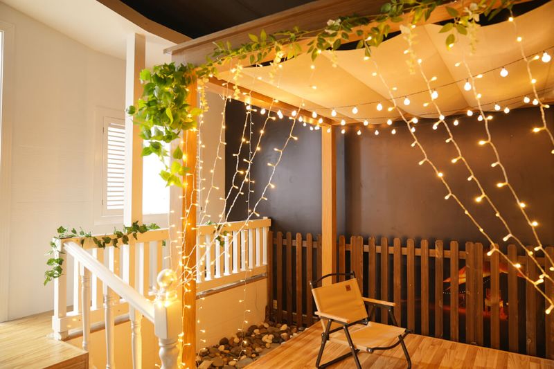 Mississippi Designers Share 6 Porch No-Gos And 8 Outdoor Favorites - Decor Hint Cheap String Lights
