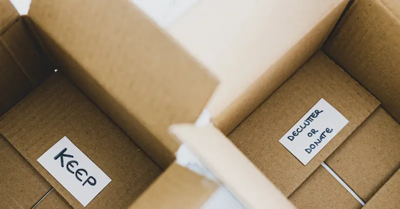 11 Mistakes To Avoid When Decluttering Your Home This Spring (What To Do Instead) - Decor Hint Keeping Items