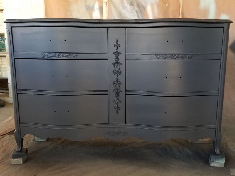 Simple Weekend DIY Ideas Catching On In Illinois - Decor Hint Chalk-Painted Furniture Revival