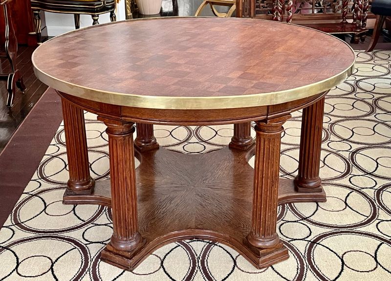 10 Things in Grandma's House That Could Be Worth A Ton Of Money (And 11 That Are Pretty Worthless) - Decor Hint WORTHLESS: Unbranded Wooden Coffee Tables