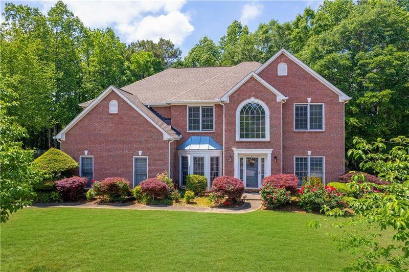 Which Homes Are Falling Out Of Favor In Lithonia (And Which Ones Buyers Are Fighting For In 2025) - Decor Hint Multi-Generational Homes With Flexible Layouts