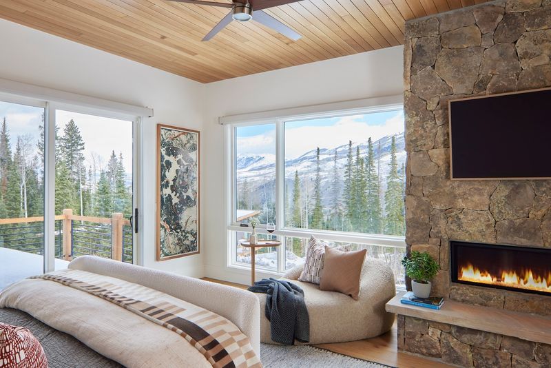 9 Bedroom Decor Tricks That North Carolina Natives Swear By - Decor Hint Mountain-to-Sea Color Palettes