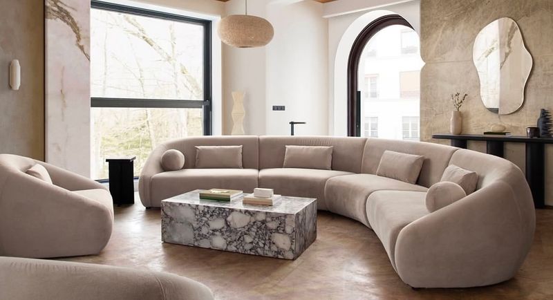 20 Modern Living Room Ideas That Feel At The Cutting Edge Of Design, Yet Still Soft And Inviting - Decor Hint Curved Furniture Makes a Comeback