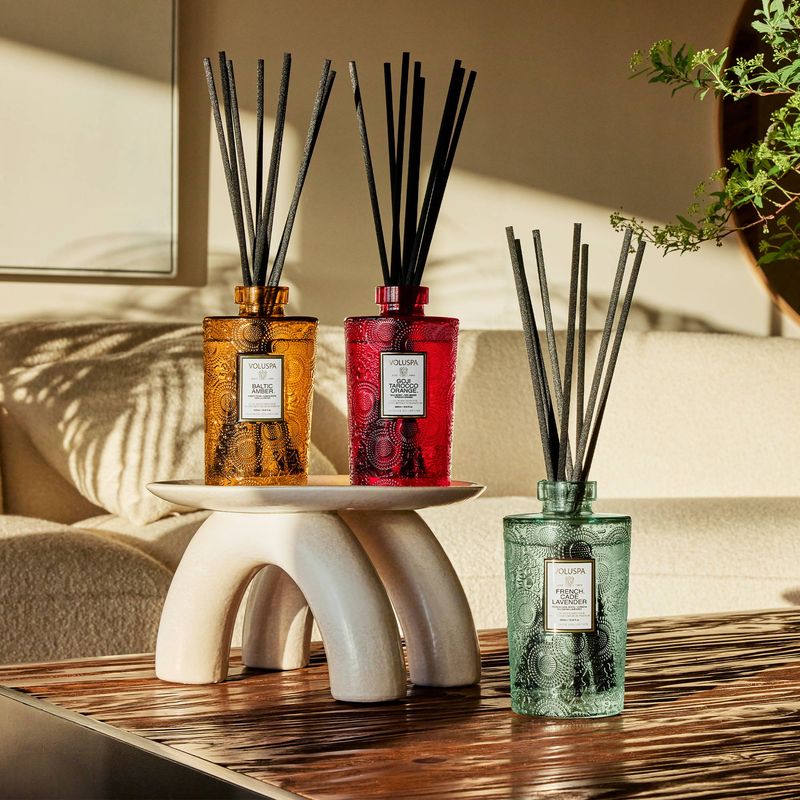 16 Tiny Touches That Transform A Room - Decor Hint Scented Diffusers or Candles