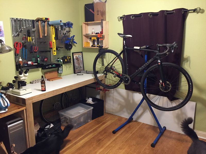 Weekend Home Projects Popular With DIYers In Oregon - Decor Hint Bicycle Maintenance Station