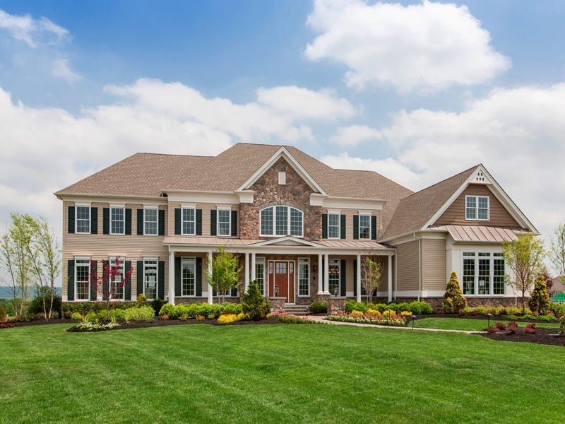 7 Types Of Homes In Ohio That May Lose Value And 3 That Are Trending Up - Decor Hint Large Suburban McMansions