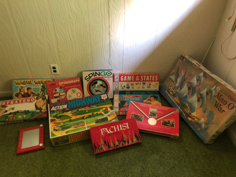 20 Things You Didn't Know Your Parents Had In Their House - Decor Hint Vintage Board Games