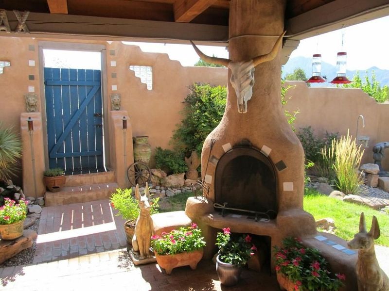 13 Things That Prove Outdoor Living In New Mexico Stays Effortlessly Charming - Decor Hint Year-Round Outdoor Fireplaces And Kivas