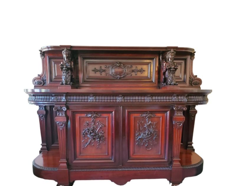Antique Market Trends: What's Gaining And Losing Value Across Southern States - Decor Hint Victorian Excess: Ornate Furniture Falling From Grace