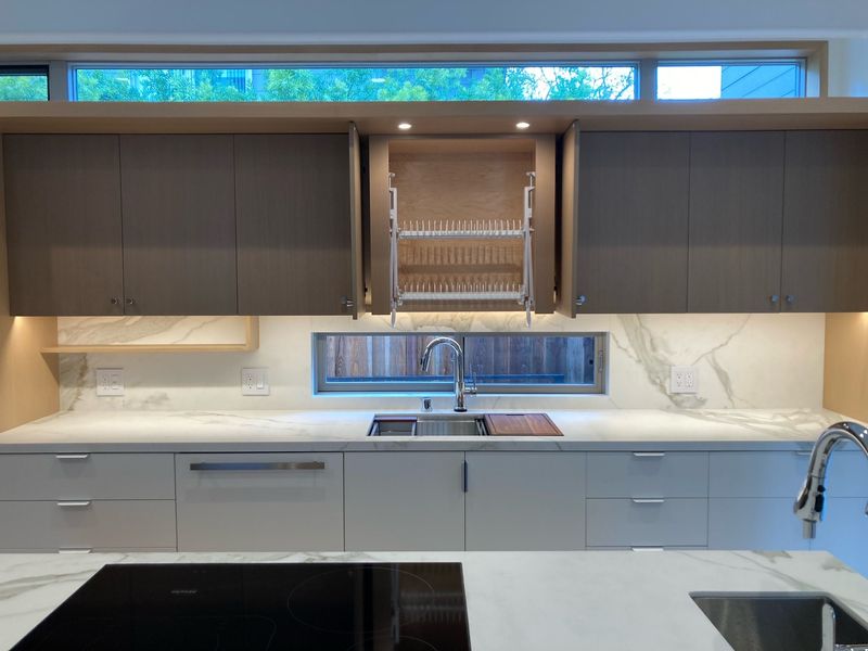31 Kitchen Elements That Designers Wish Would Disappear For Good - Decor Hint Heavy Dish Racks