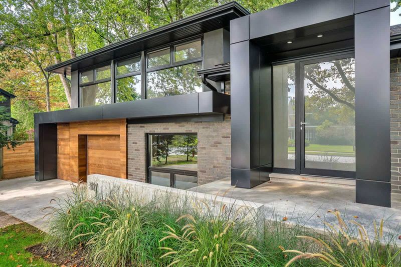 11 House Plans Nail Today's Aesthetic With Modern Design, Timeless Charm - Decor Hint Split-Level Reimagined