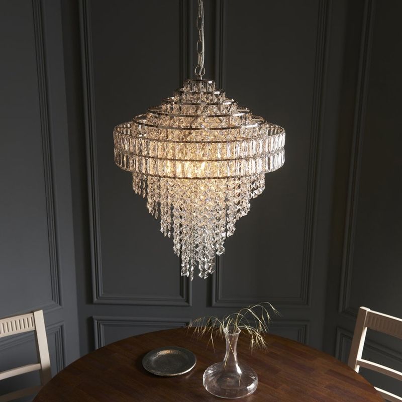 10 Eclectic Decor Tips I'm Stealing From This Stunning "Gatsby House" - Decor Hint Choose statement chandeliers and lighting
