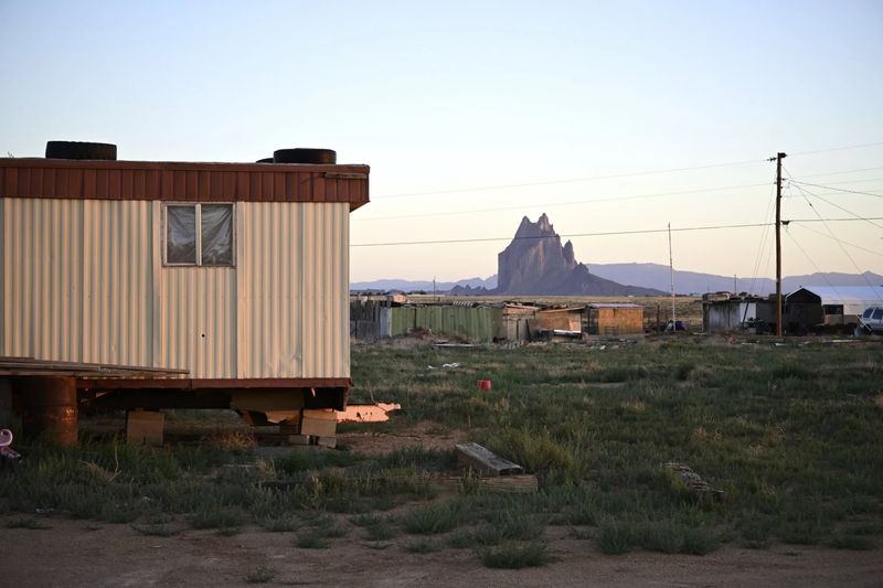 8 Types Of New Mexico Homes Poised For Price Drops And 6 That Could Surge By 2025 - Decor Hint Homes In Areas With Declining Job Markets
