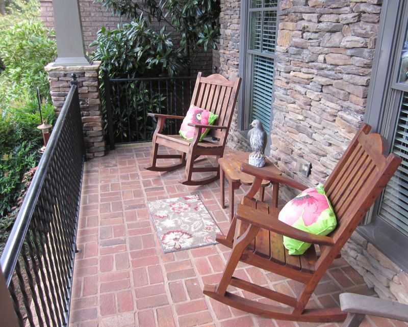 8 Front Porch Features Texas Homeowners Add Without Thinking Twice - Decor Hint Rocking Chair Collections