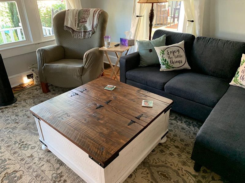 Small Living Room Trends: 9 Items Out, 9 Stylish Alternatives In - Decor Hint Bulky Coffee Tables