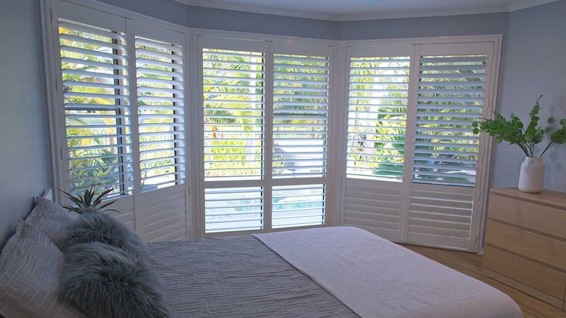 9 Southern Decorating Touches That Might Not Fit Maryland Living Spaces - Decor Hint Plantation Shutters Throughout
