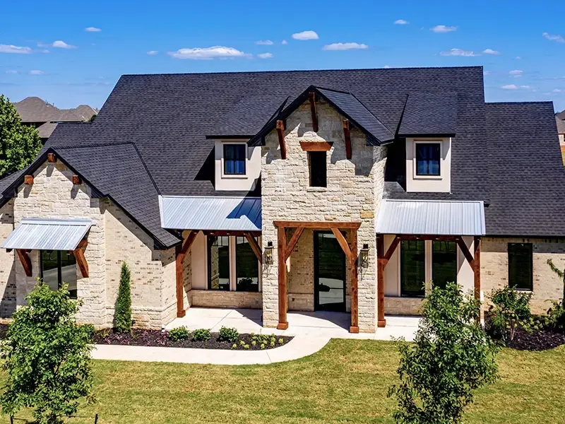 13 Oklahoma Homes That Won't Stand The Test Of Time Beyond 2030 - Decor Hint Stone Veneer Gone Wild