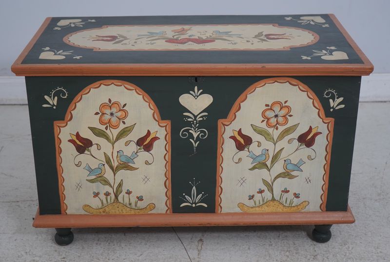11 Antique Furniture Styles Still Found In New England Homes - Decor Hint Pennsylvania Dutch Colorful Charm