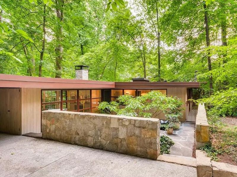 Mid-Century Modern Revival