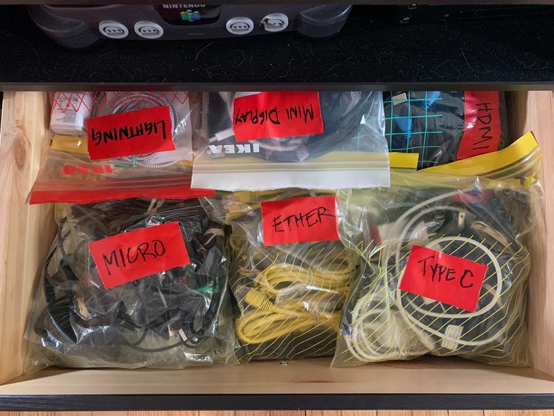 10 Items In Your Home That Are Worth Less Than You Would Think And 9 That Are Practically Worthless - Decor Hint Mystery cords tangled in drawers