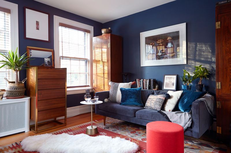Selling Your Home? 8 Features To Change Fast And 5 Extras That Could Cost You Buyers - Decor Hint Bold Or Dark Wall Colors
