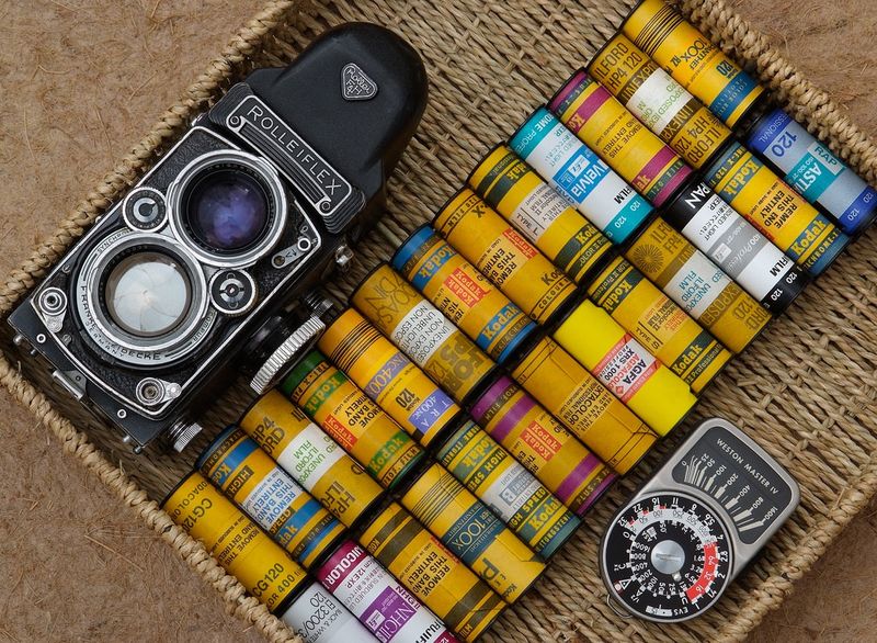 20 Things You Didn't Know Your Parents Had In Their House - Decor Hint Film Cameras And Undeveloped Rolls