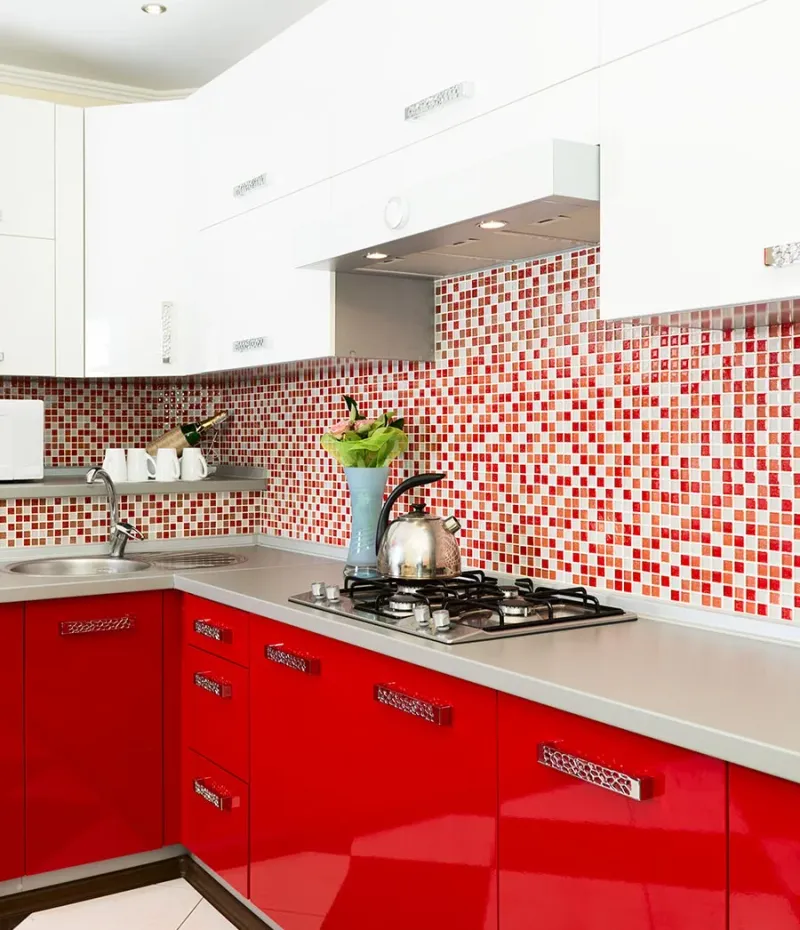 11 Perfect Kitchen Color Combos And 3 That Might Ruin Your Appetite - Decor Hint Neon Green & Red