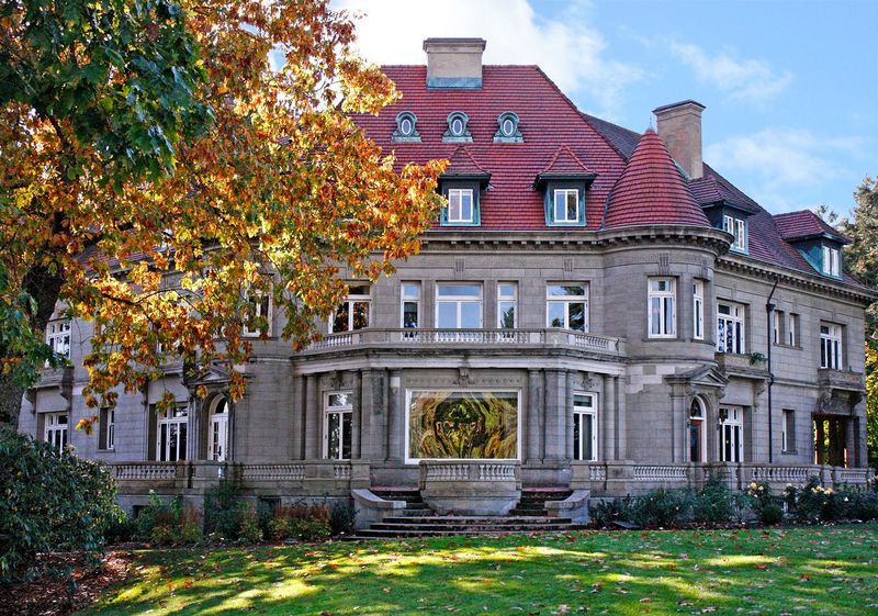 Inside 25 Luxurious Homes Of The Richest Gilded Age Families In USA - Decor Hint Pittock Mansion: Portland Pioneer's Panoramic Estate