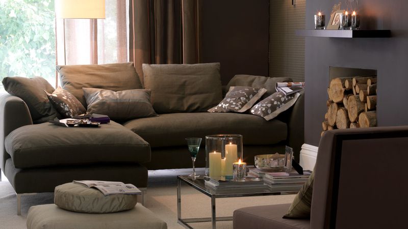 Transform Your Home By Letting Go Of These 20 Outdated Trends - Decor Hint Heavy Brown Furniture Sets