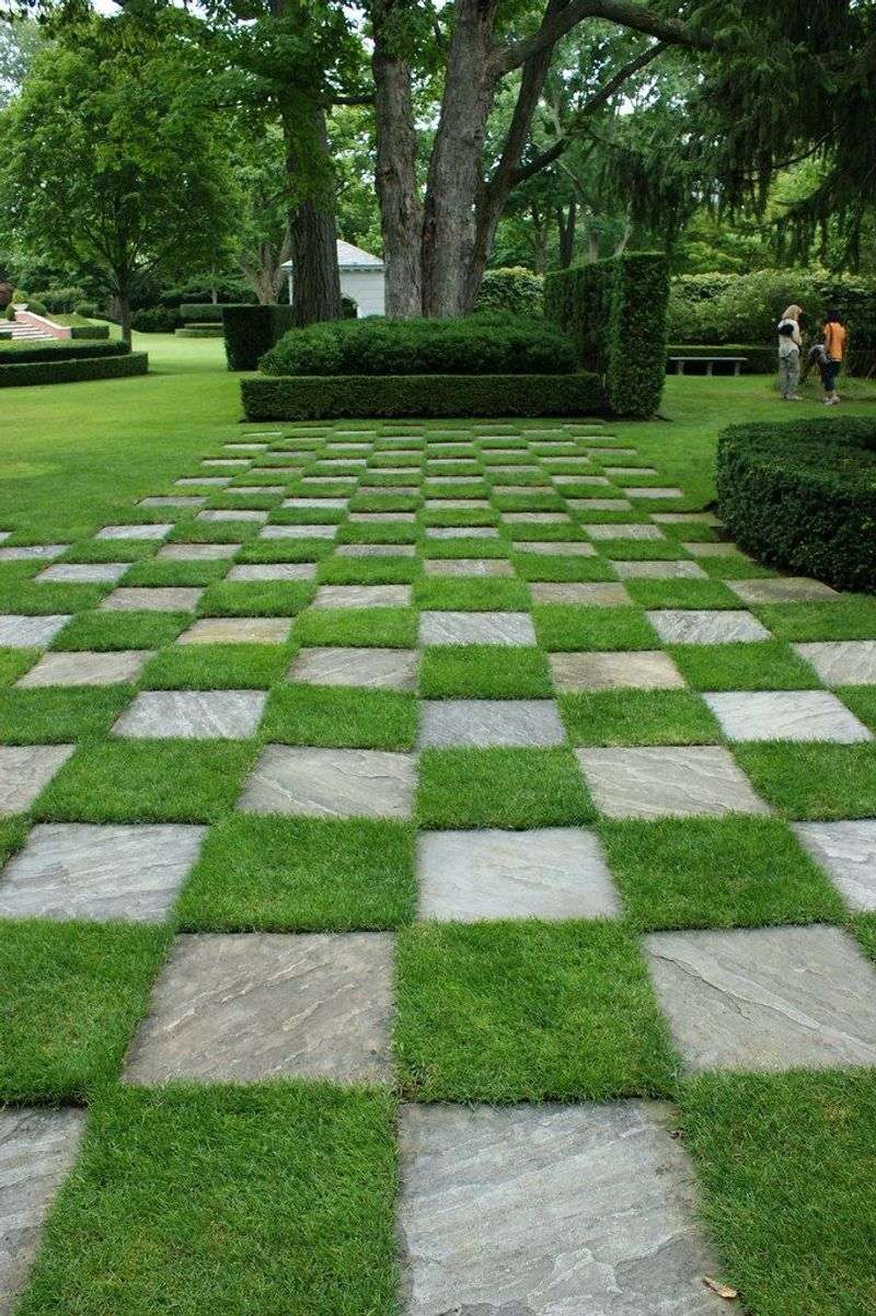 21 Innovative Walkway Designs That Will Spice Up Your Backyard - Decor Hint Checkerboard Grass Design